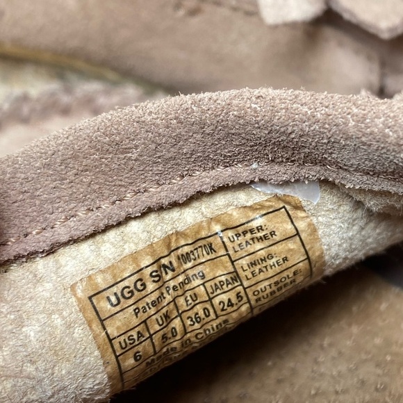 UGG Womens 6 Taupe Nude Suede Mocassin Loafers Shoes - Picture 7 of 9